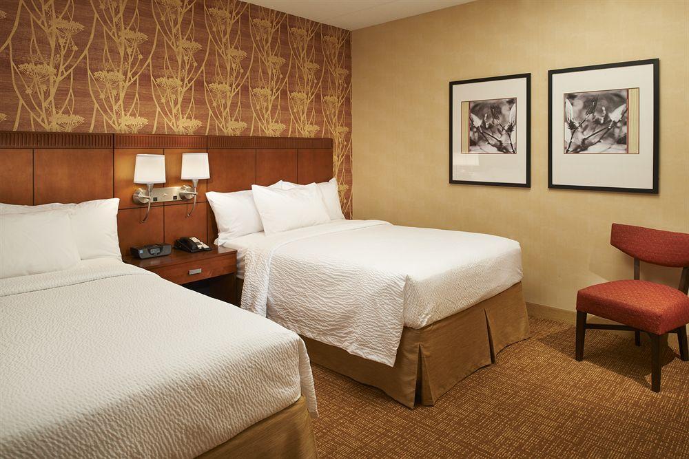 Courtyard Chicago Oakbrook Terrace Hotel Ngoại thất bức ảnh
